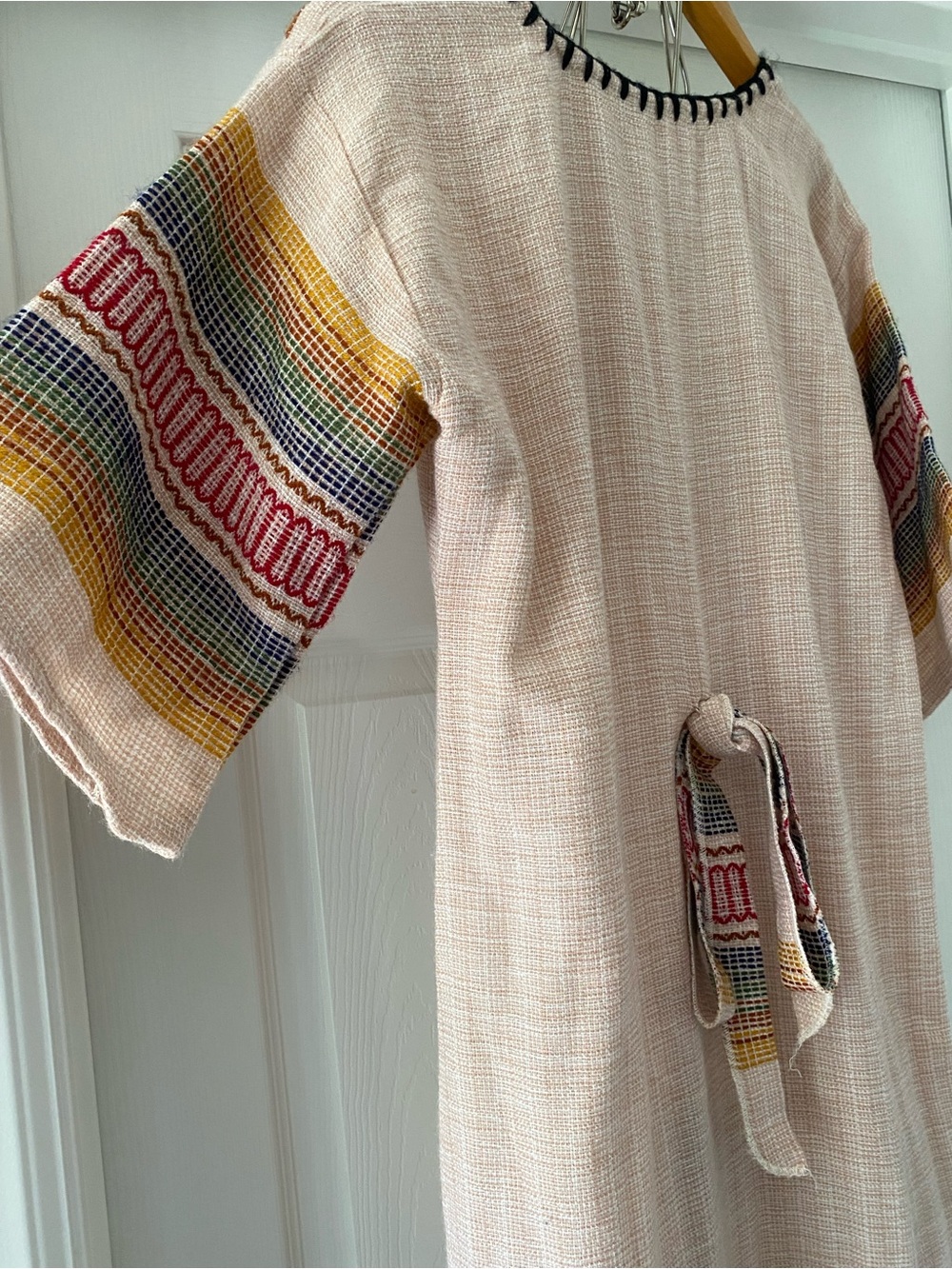 Vintage Handloomed Embroidered Kaftan - Picture 6 of 6